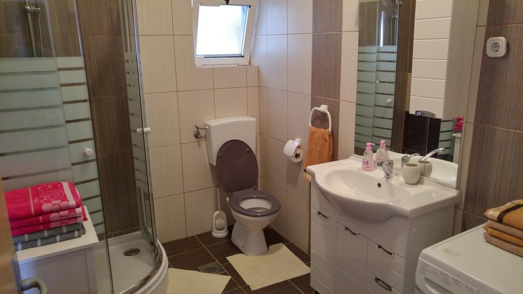 Filip Apartment *
